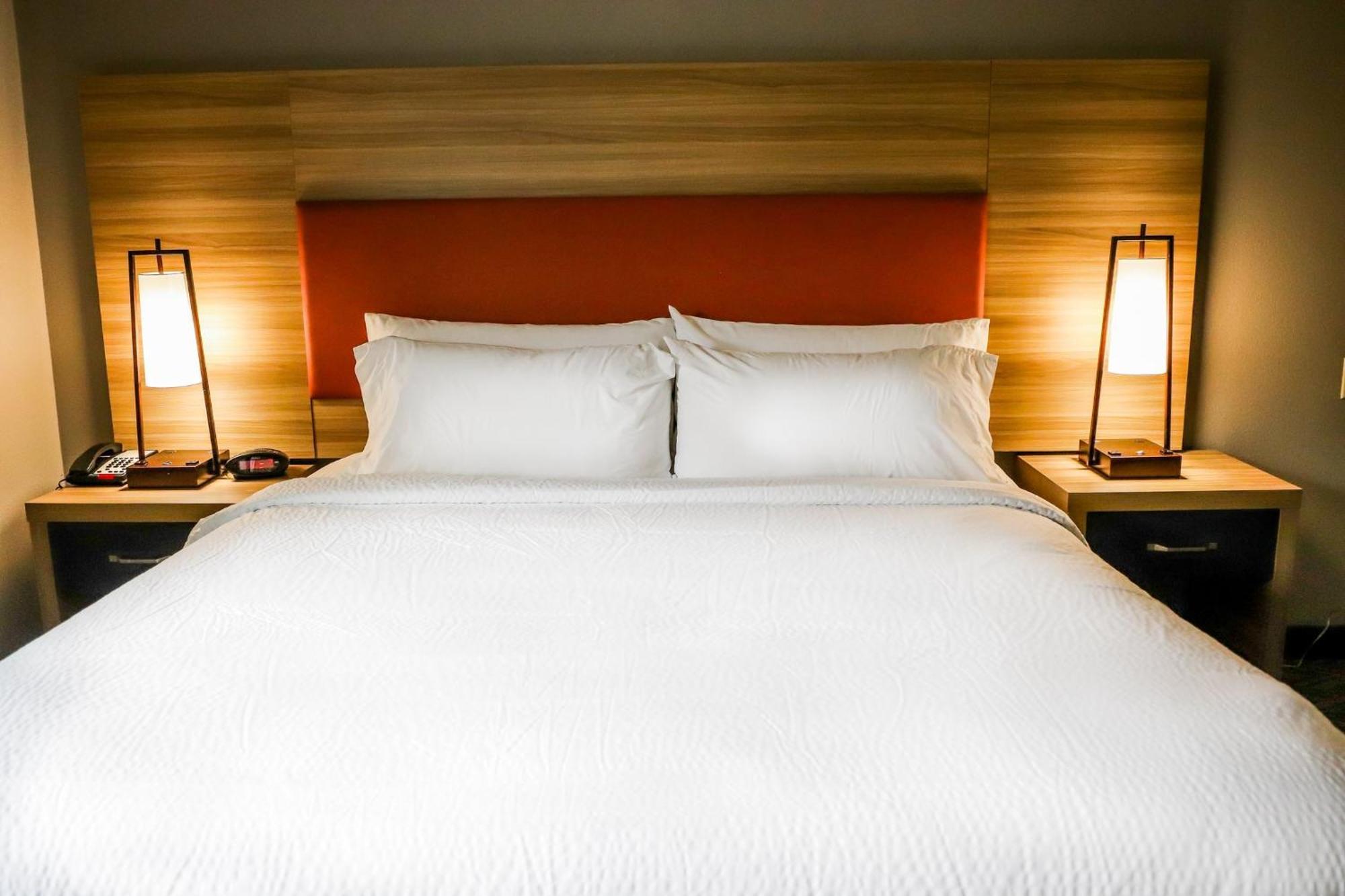 Candlewood Suites Richmond Airport By Ihg Sandston Bagian luar foto