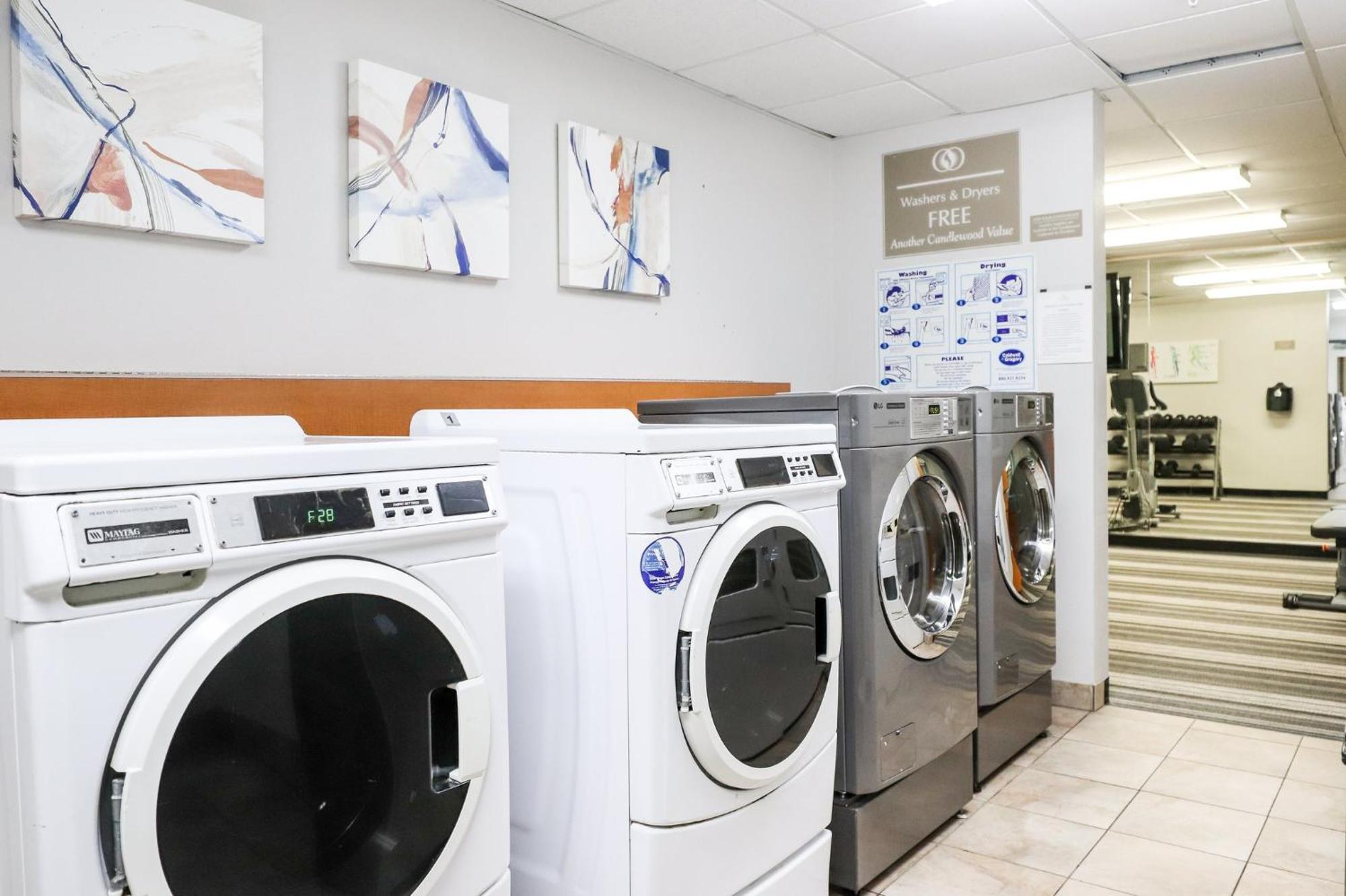 Candlewood Suites Richmond Airport By Ihg Sandston Bagian luar foto