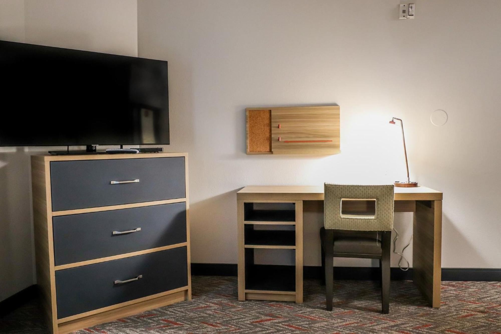 Candlewood Suites Richmond Airport By Ihg Sandston Bagian luar foto